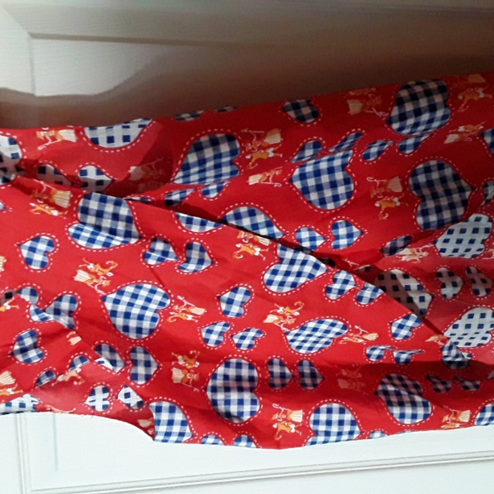 Apron - Picture 2 of 3